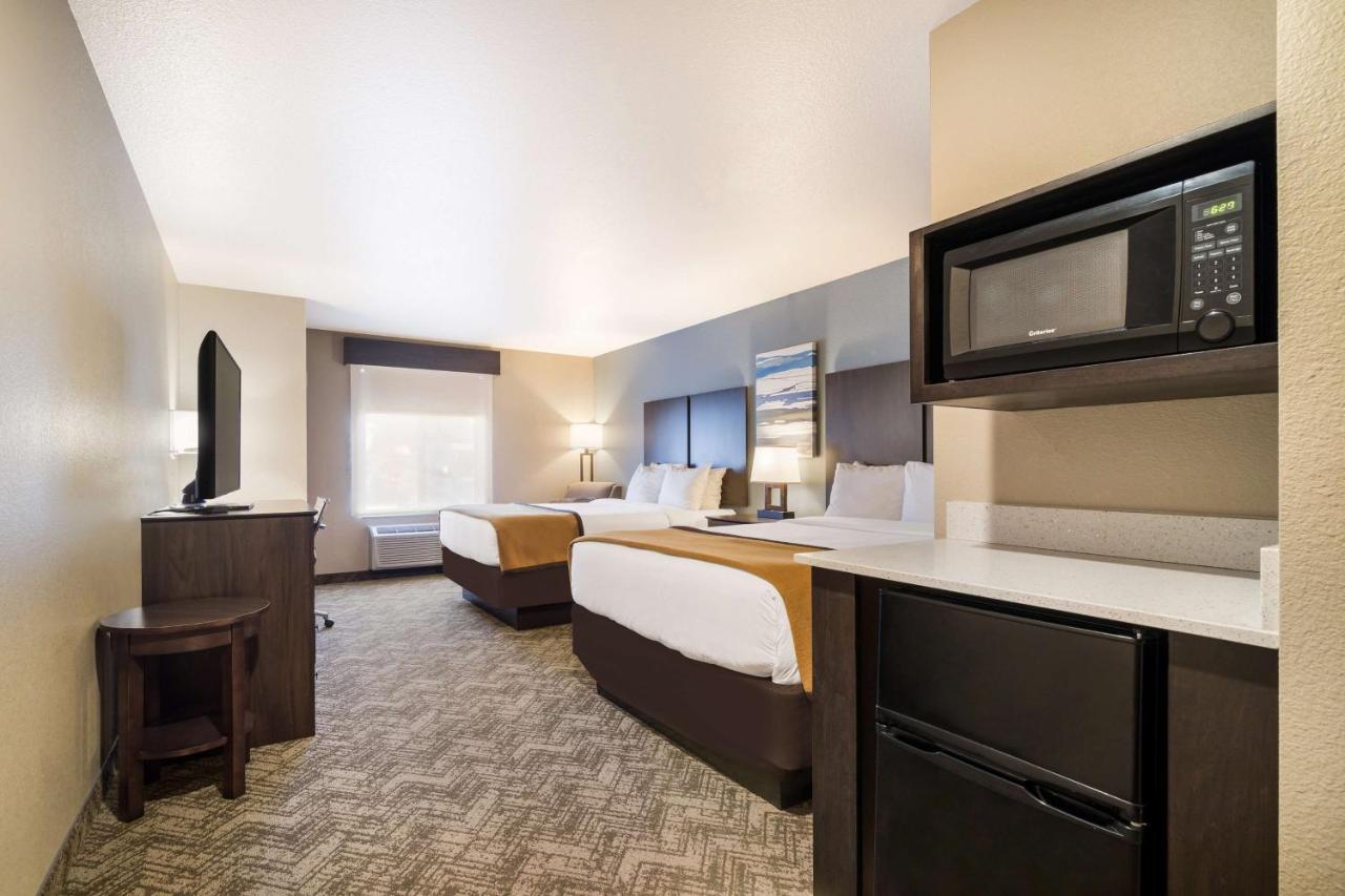 Best Western Golden Spike Inn & Suites Хилл-Сити Экстерьер фото